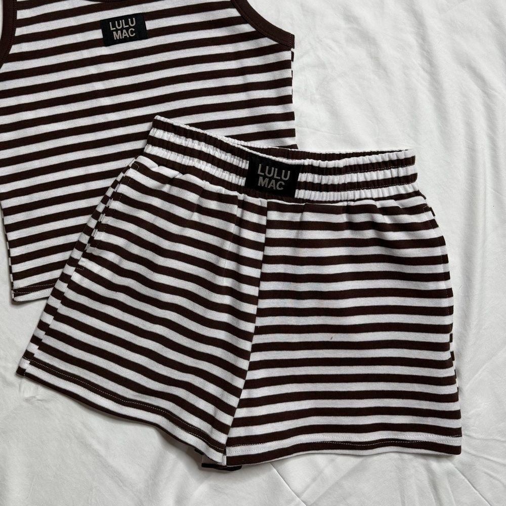 Lulu Mac Striped Brown Shorts - Picture 3 of 3